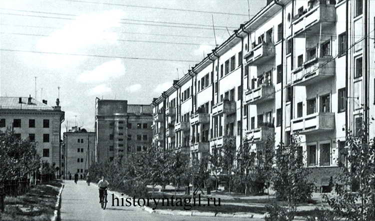 Вид квартала по ул. Патона. 1960-е годы