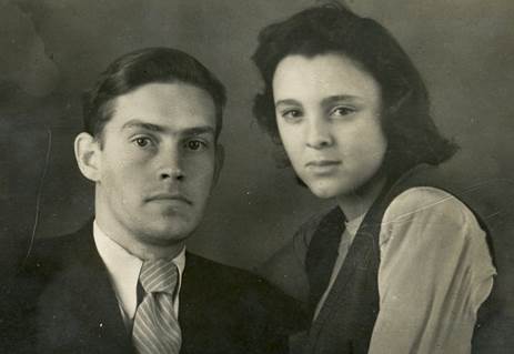 После защиты диплома и регистрации брака. Г.А. Грачёв и Ж.Н.Бод. 1949 г.