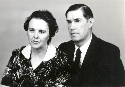 40 лет вместе Ж.Н.и Г.Н.Грачёвы. 1989 г.