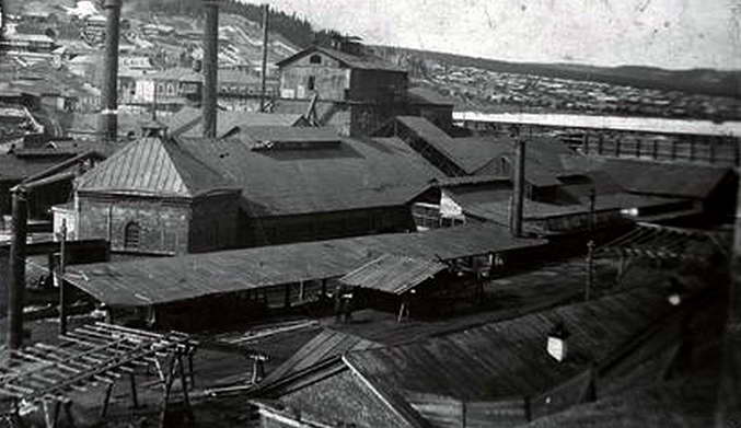 Нижнесергинский завод (фото конца XIX в.)