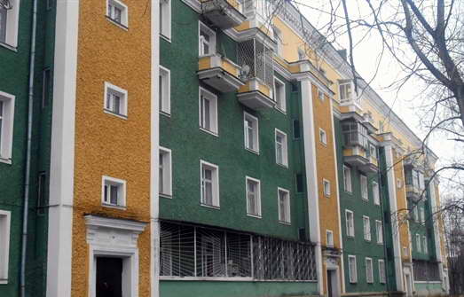 Жилой дом № 20 по ул. Жуковского (фото разных лет)