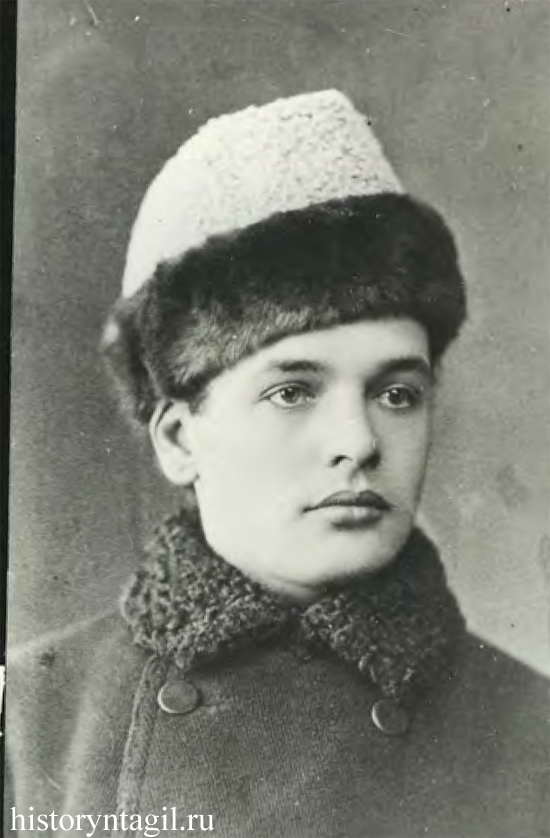 Александр Васильевич Старков, брат Аполлинарии Васильевны Титовой, 1900-е годы