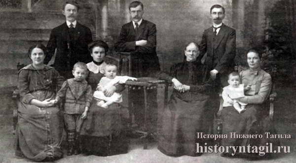 Семья Матрены Исааковны Ипатовой, урожденной Худояровой. Январь 1914 года